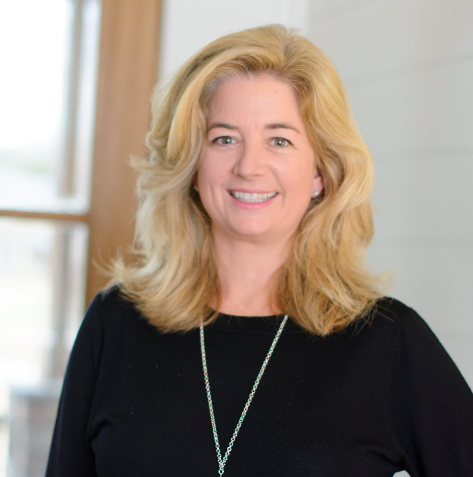 Headshot of Zebulon NC Realtor Elisa Moore